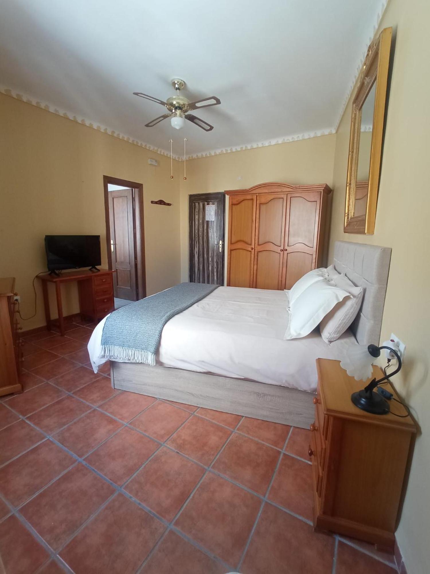 Hostal R-Conecta Cuevas De San Marcos 외부 사진